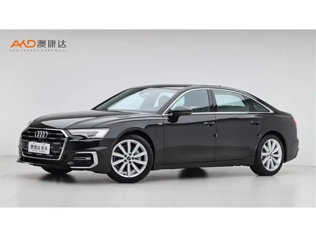 Audi A6L — фото 1