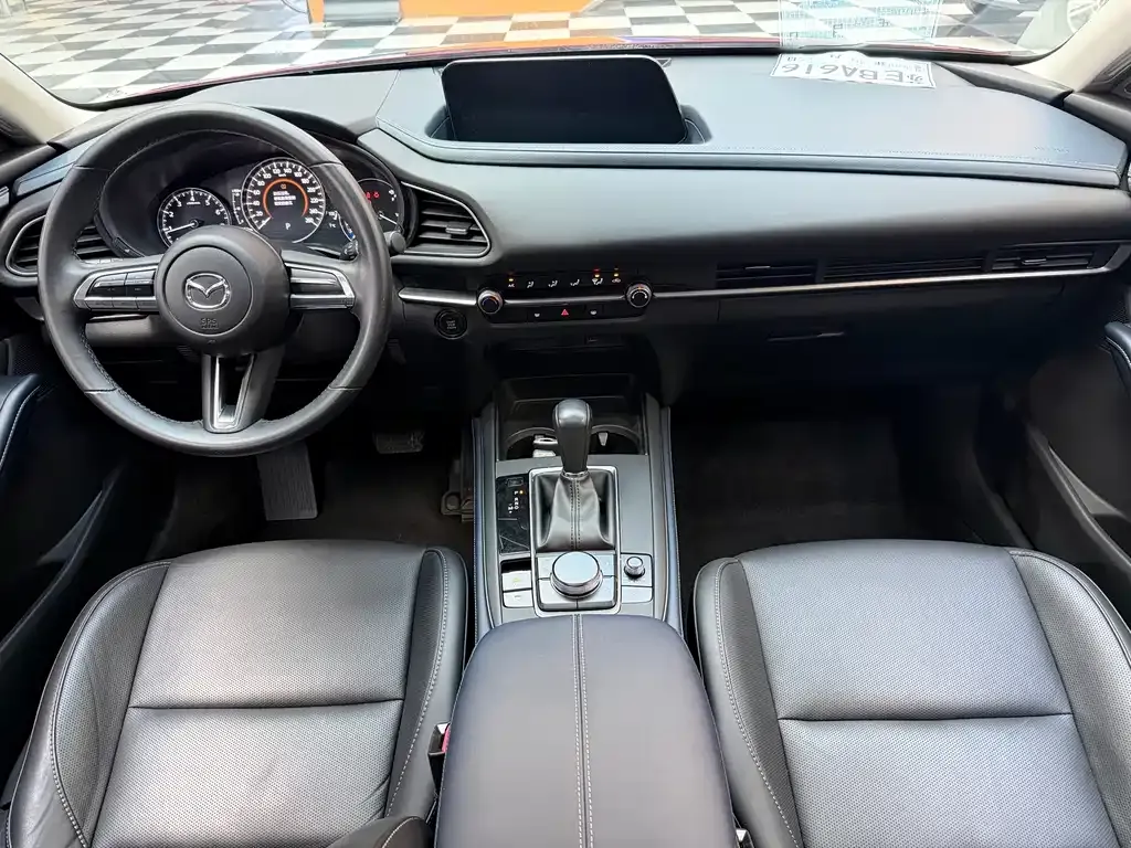 Mazda CX-30 — фото 3