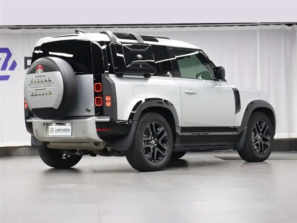 Land Rover Defender — фото 10