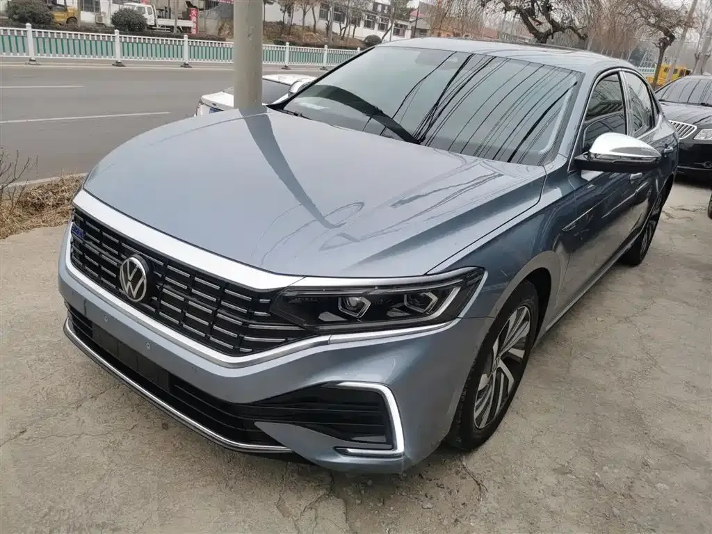 Volkswagen Passat New Energy — фото 4