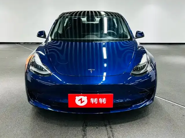 Tesla Model 3 — фото 5