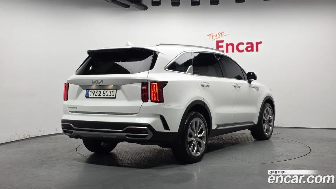 Kia Sorento — фото 5