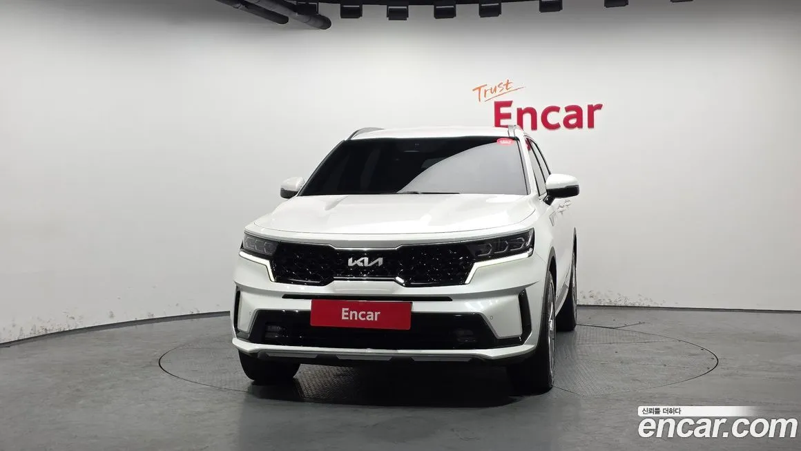Kia Sorento — фото 4
