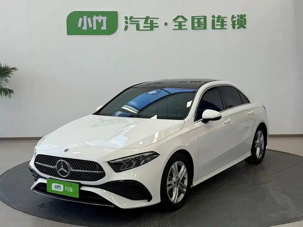 Mercedes-Benz A-Class — фото 1