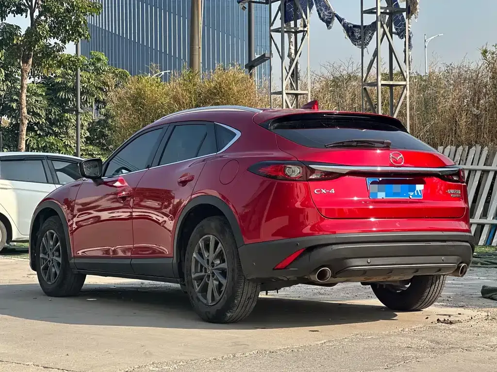 Mazda CX-4 — фото 9