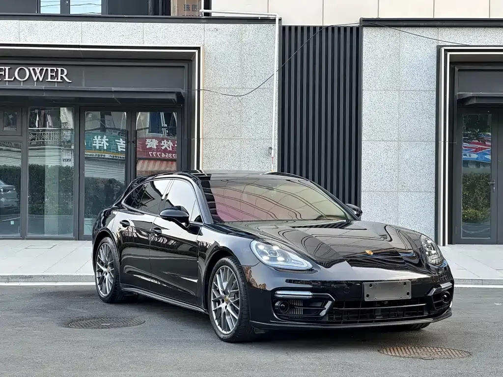 Porsche Panamera — фото 10