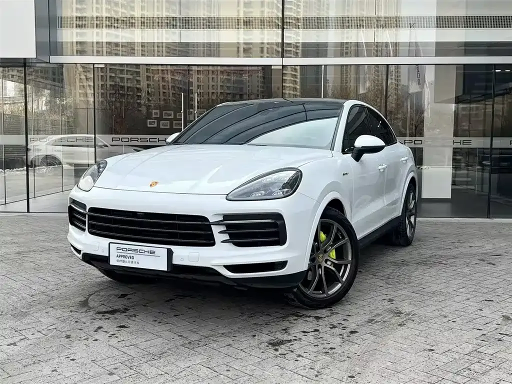 Porsche Cayenne Hybrid — фото 1