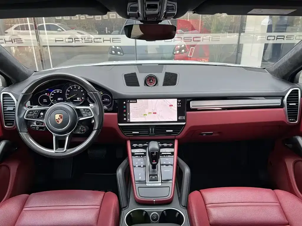 Porsche Cayenne Hybrid — фото 6