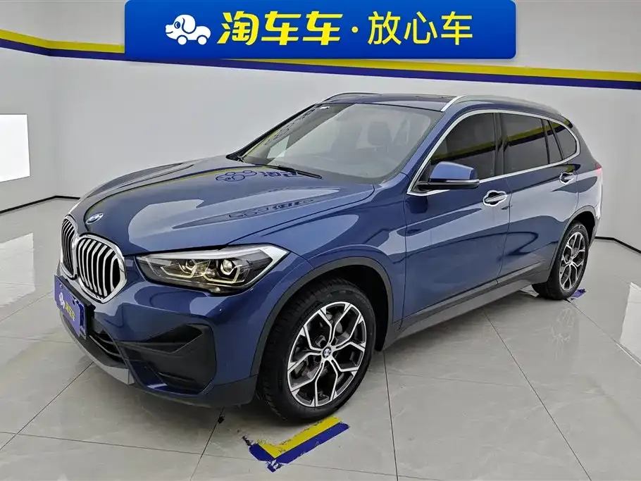 BMW X1 — фото 1