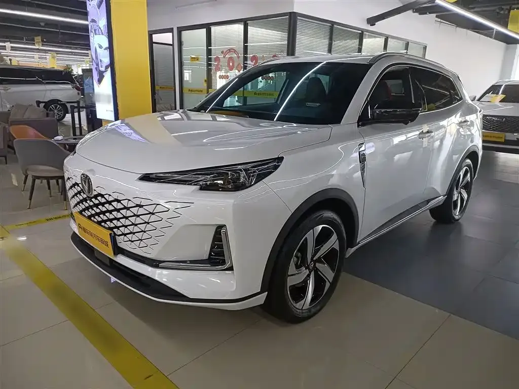 Changan CS55PLUS — фото 6