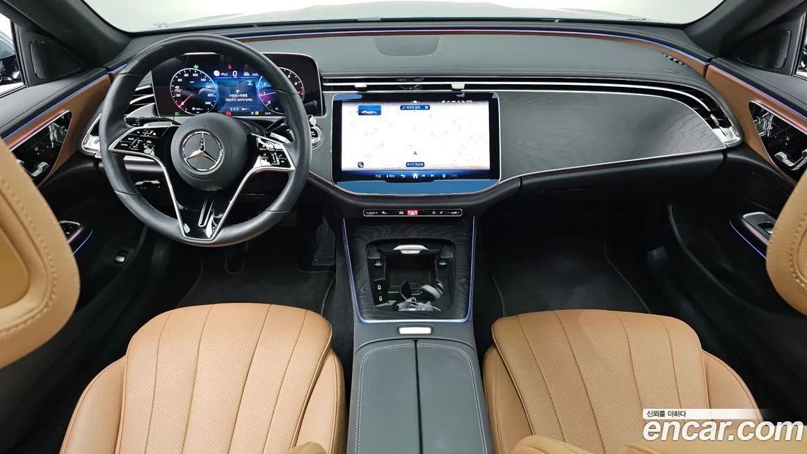 Mercedes-Benz E-Class — фото 10