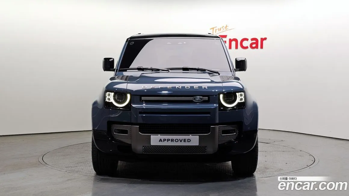 Land Rover Defender — фото 10