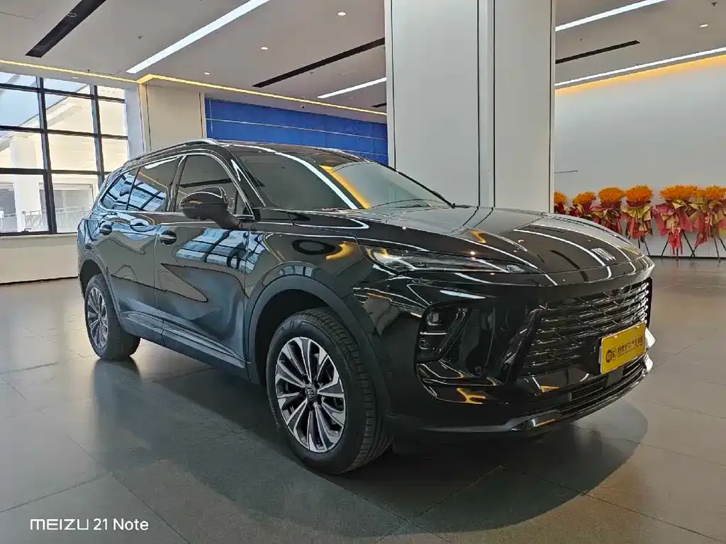 Buick Envision Plus — фото 3