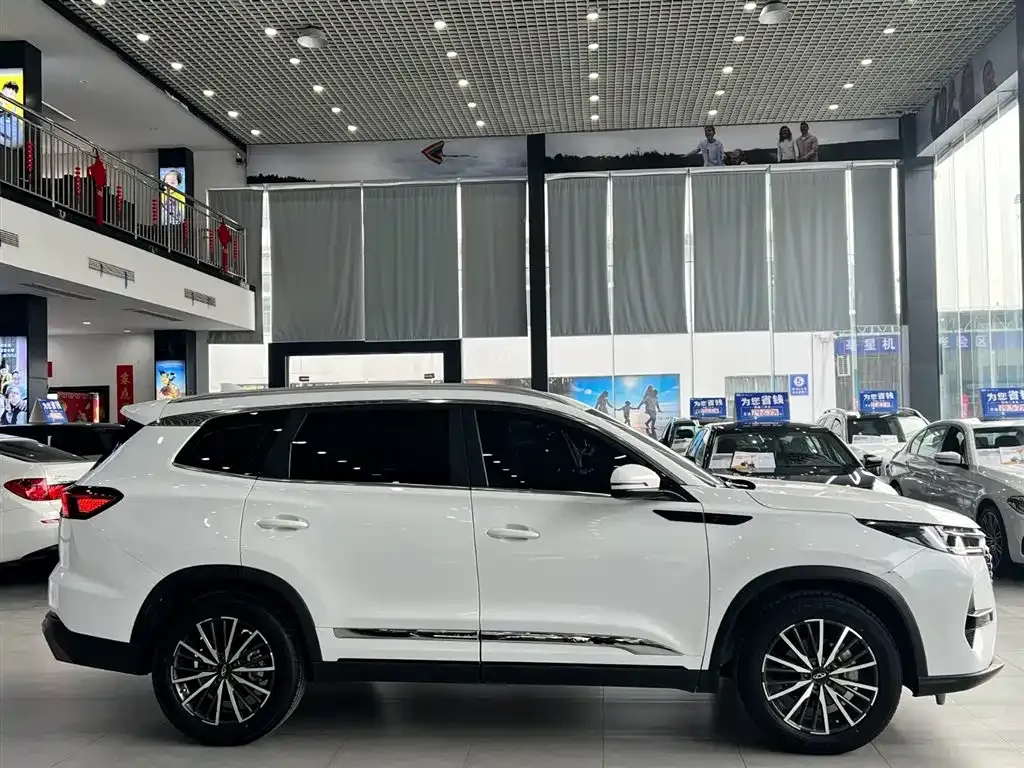 Chery Tiggo 8 PRO — фото 2