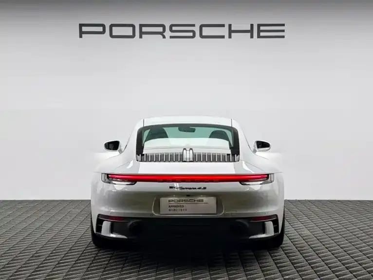 Porsche 911 — фото 7