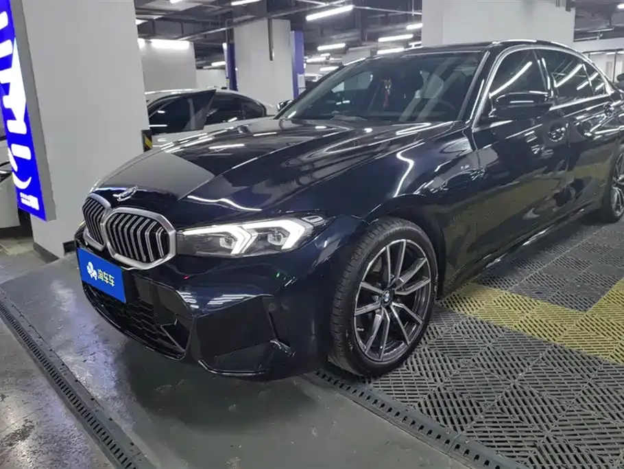 BMW 3 Series — фото 1