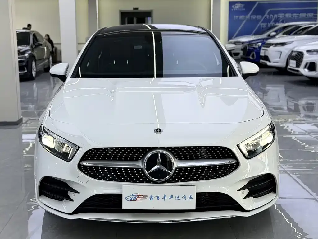 Mercedes-Benz A-Class — фото 8