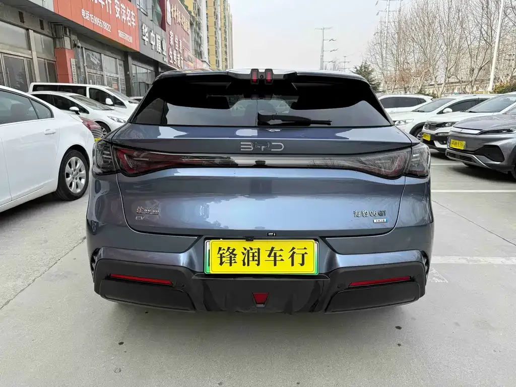 BYD Seal 06GT — фото 9