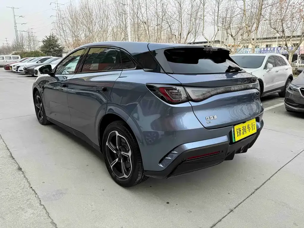 BYD Seal 06GT — фото 3