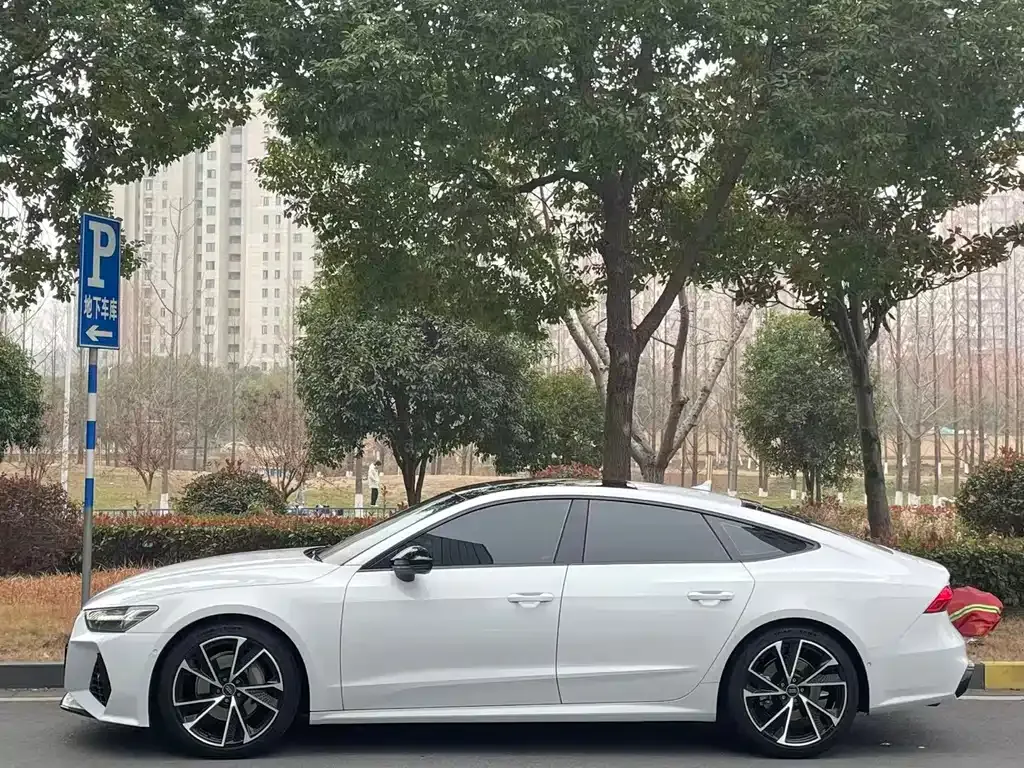 Audi A7 — фото 7