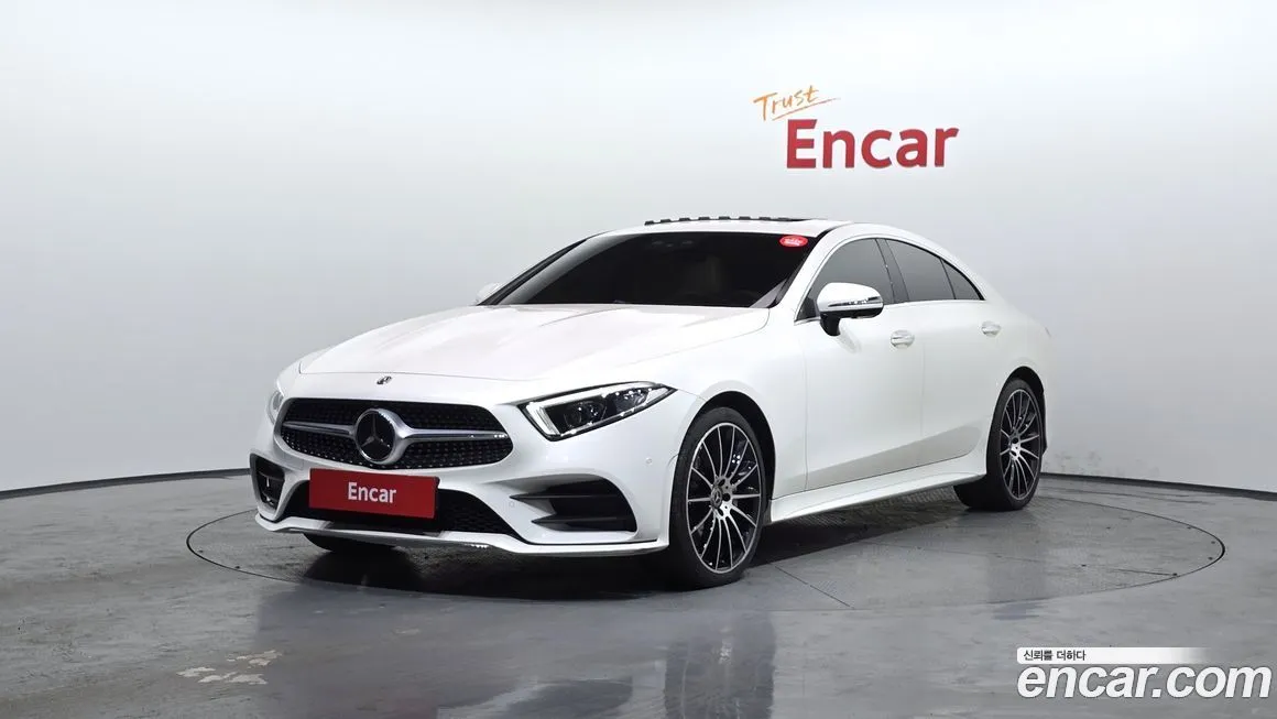 Mercedes-Benz CLS-Class — фото 1