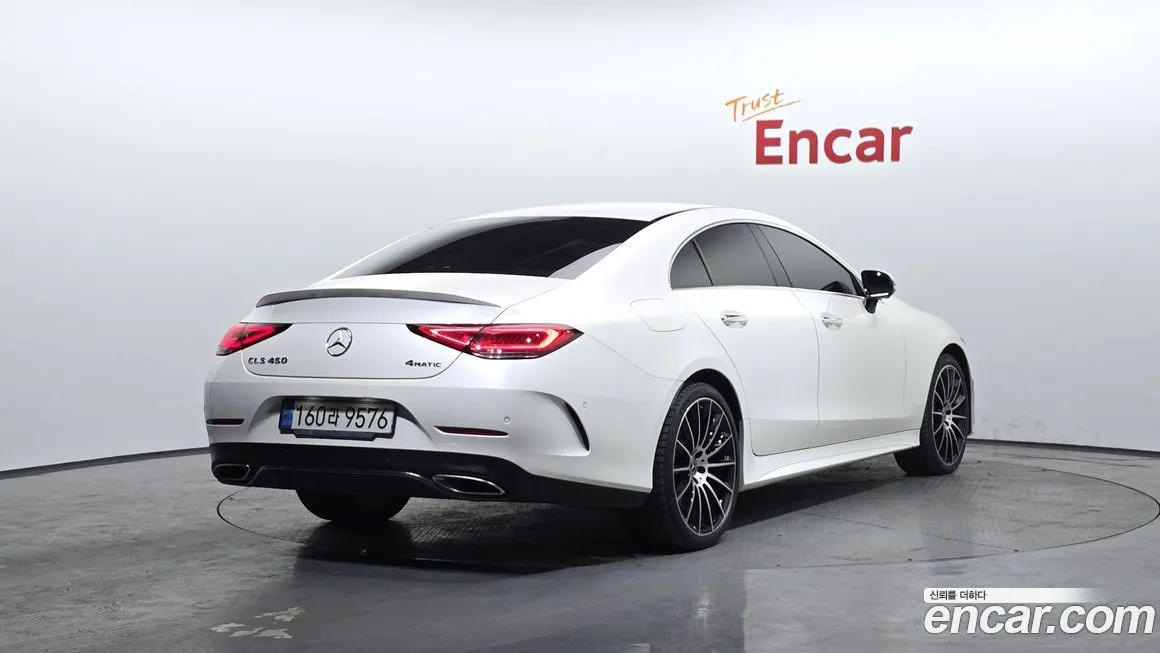 Mercedes-Benz CLS-Class — фото 10