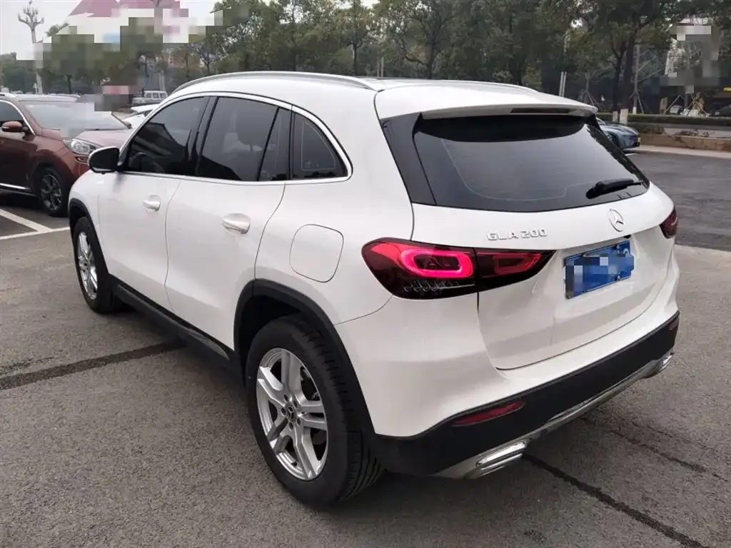 Mercedes-Benz GLA — фото 5