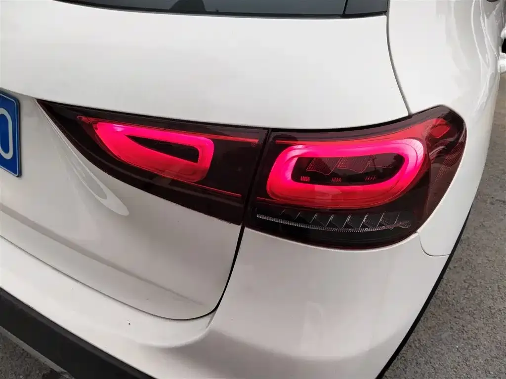 Mercedes-Benz GLA — фото 2