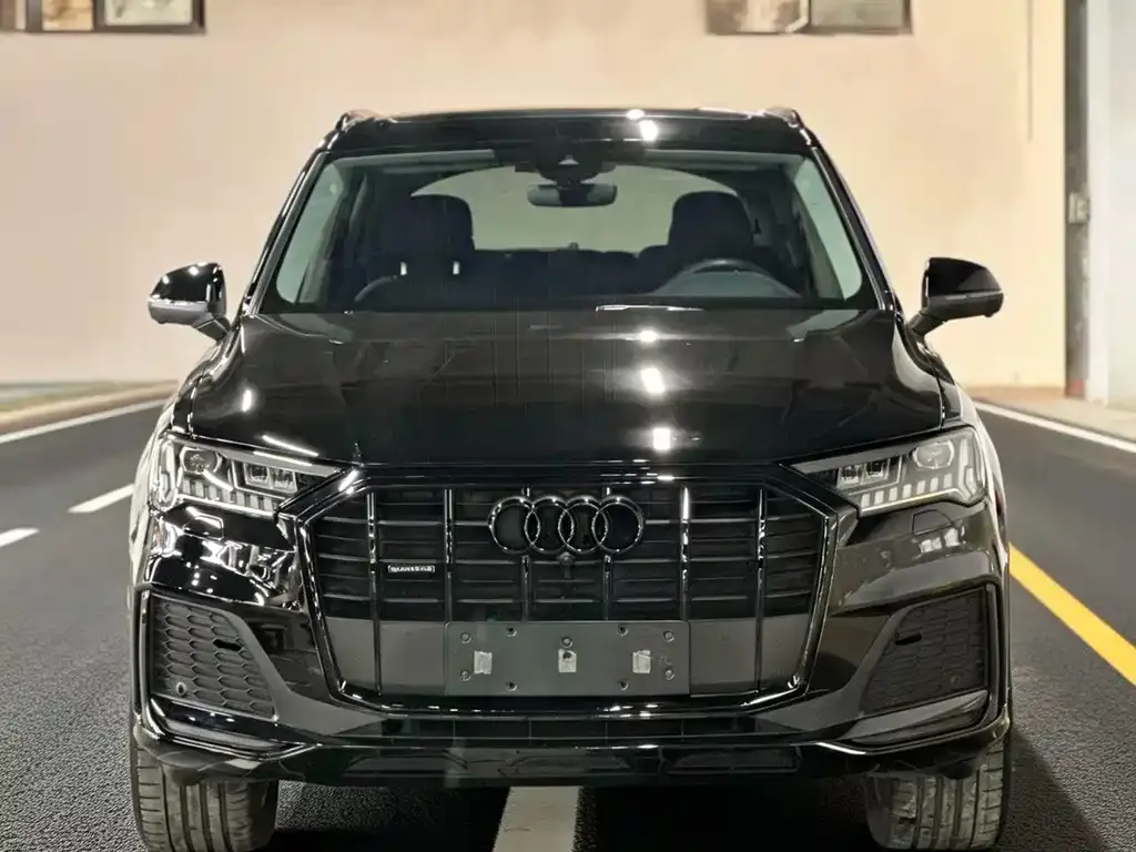 Audi Q7 — фото 3