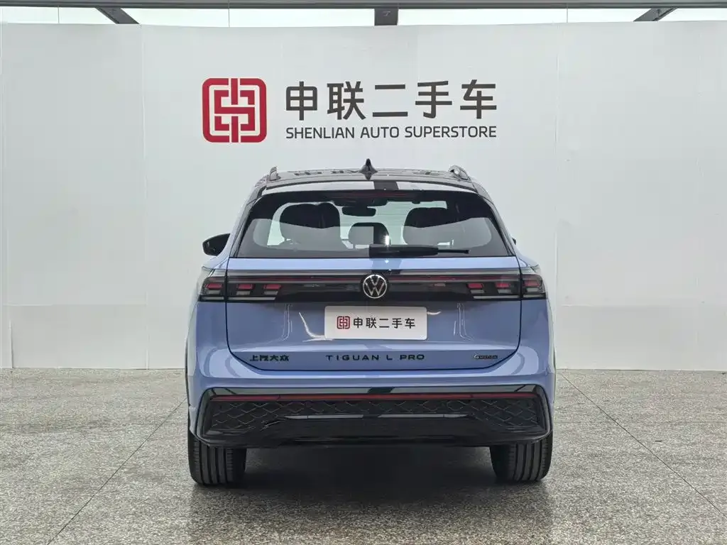 Volkswagen Tiguan L — фото 4