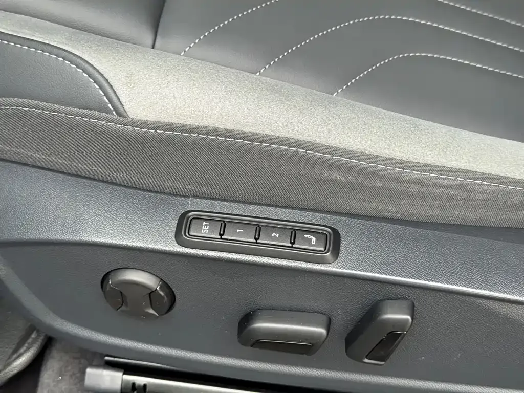 Volkswagen ID.4 Crozz — фото 9