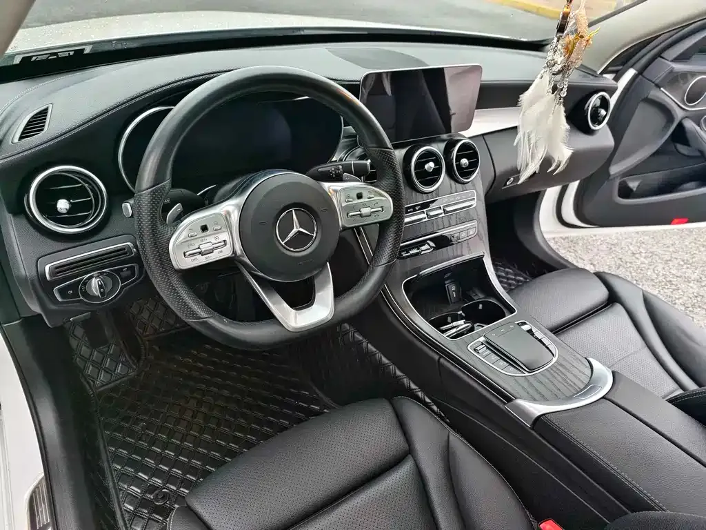 Mercedes-Benz C-Class — фото 10