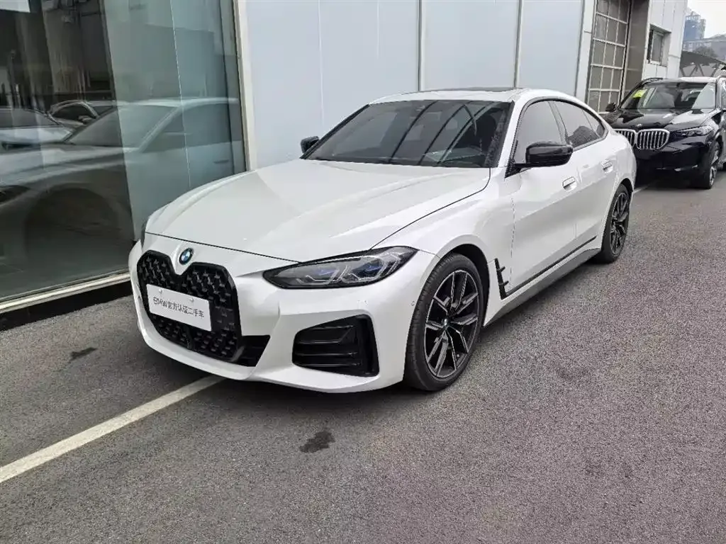 BMW 4 Series — фото 1