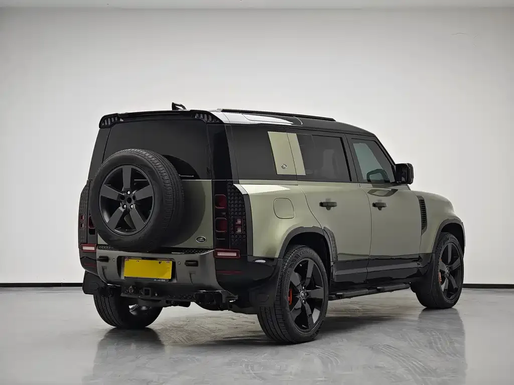 Land Rover Defender — фото 8