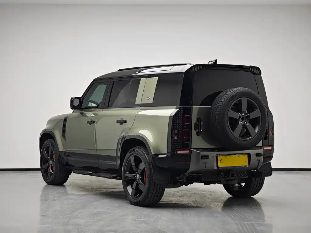 Land Rover Defender — фото 2