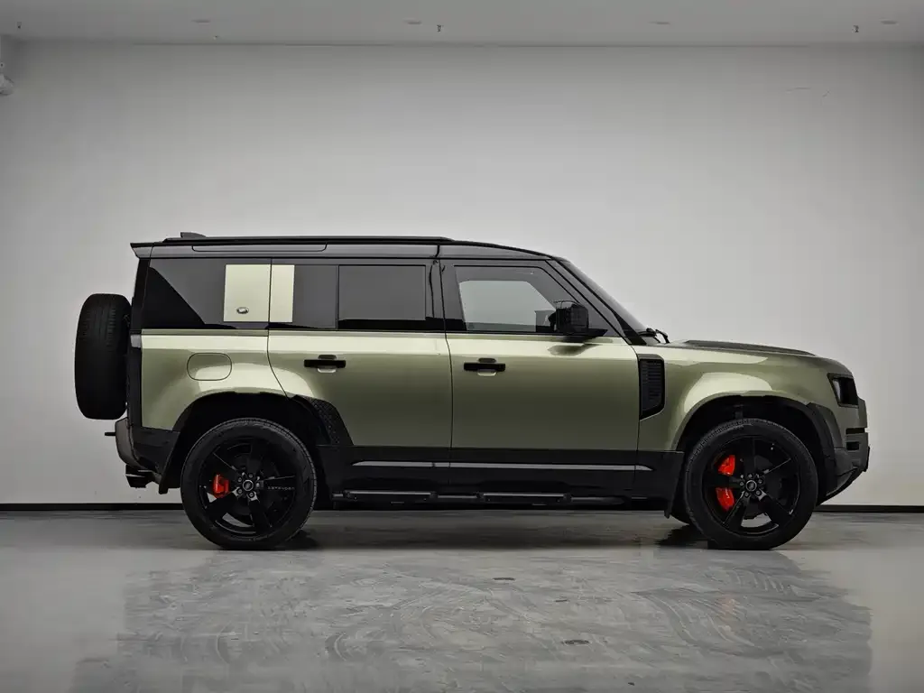 Land Rover Defender — фото 9