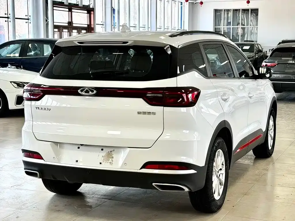 Chery Tiggo 7 PLUS — фото 8