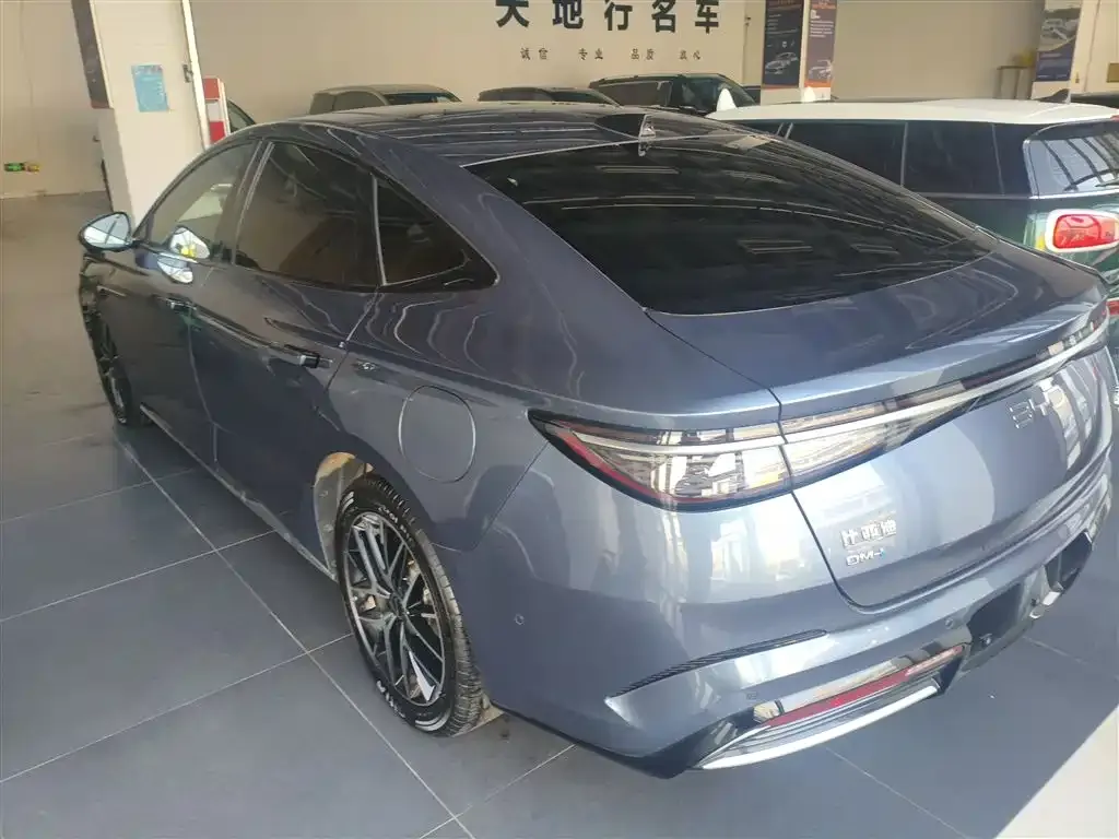 BYD Seal 07 DM-i — фото 8