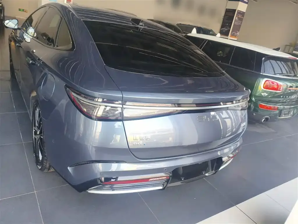 BYD Seal 07 DM-i — фото 6