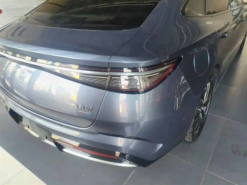 BYD Seal 07 DM-i — фото 4