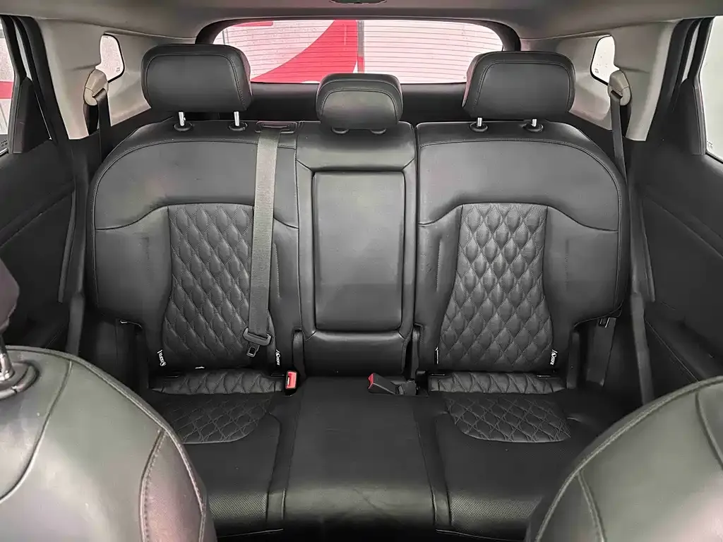 Kia Sportage — фото 9