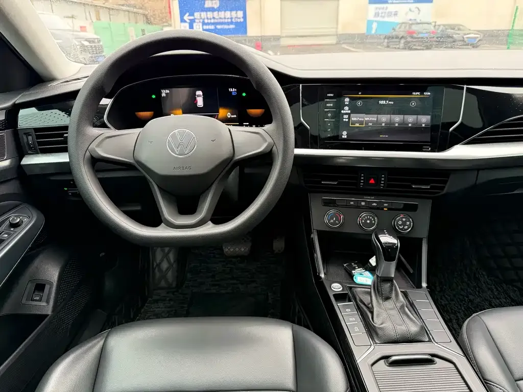 Volkswagen Passat — фото 5