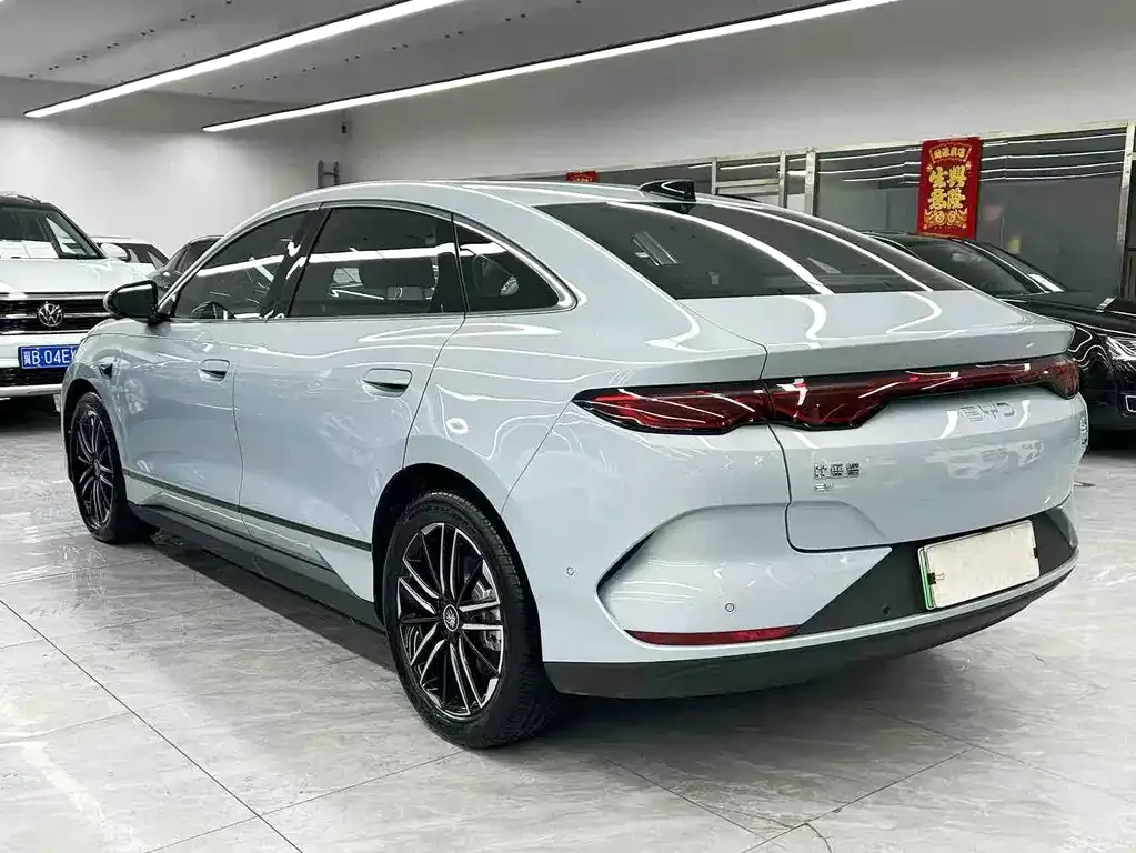 BYD Qin L — фото 2