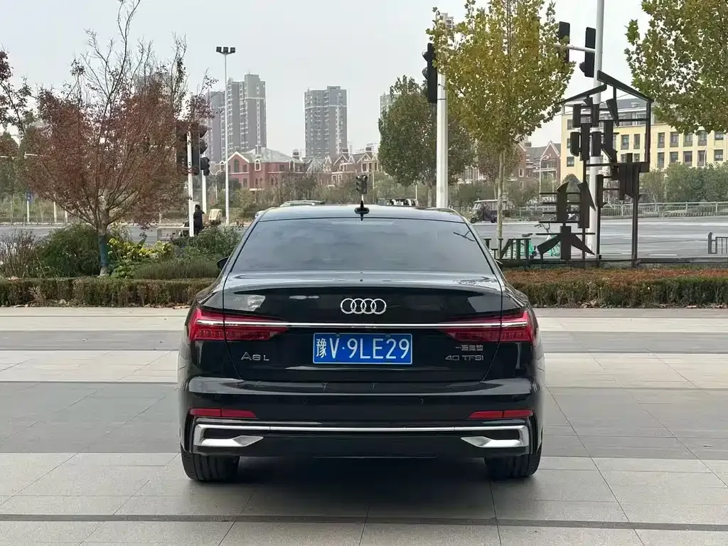 Audi A6L — фото 5
