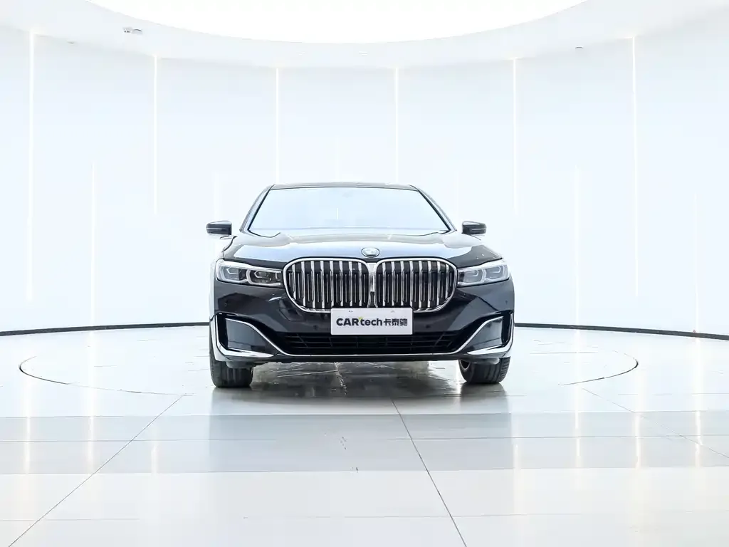 BMW 7 Series — фото 5