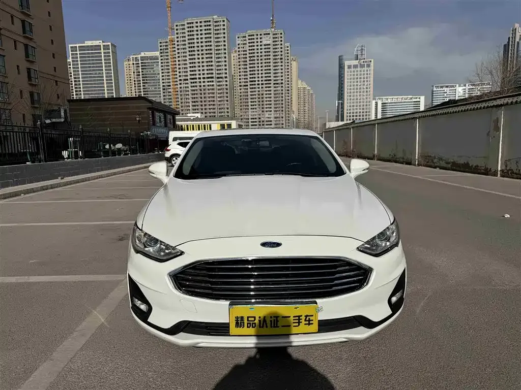 Ford Mondeo — фото 10