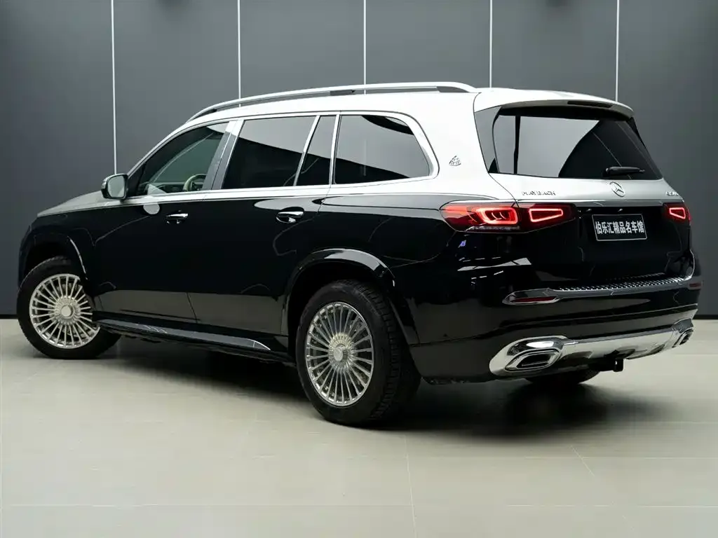 Mercedes-Benz GLS — фото 10