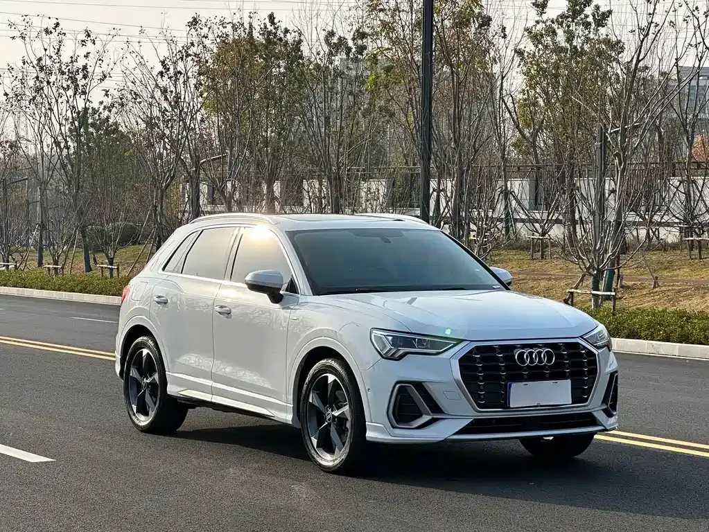 Audi Q3 — фото 9