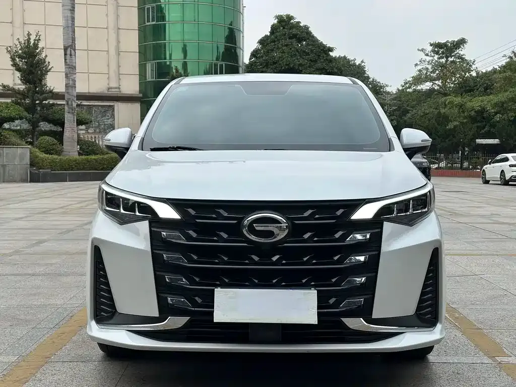 GAC Motor Trumpchi M6 — фото 2