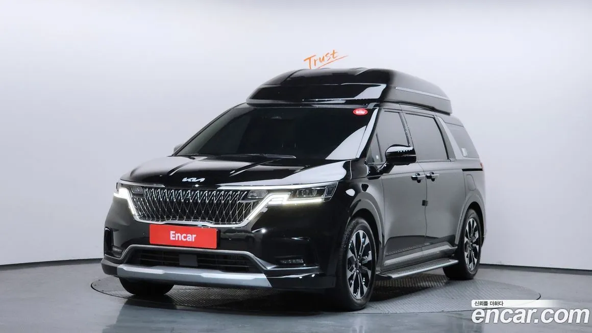 Kia Carnival — фото 1